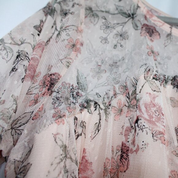 Almost Famous Light Pink Floral Butterfly Mesh Sheer Short Sleeve Blouse Large - Picture 7 of 11
